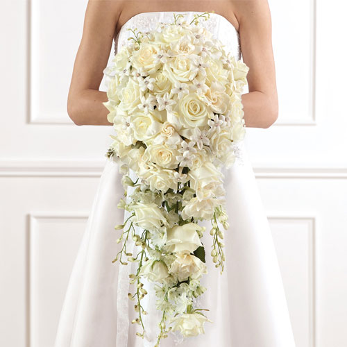 Expertly designed bridal bouquets and floral centrepieces in Surrey -  Olivia Brooke florist, Camberley